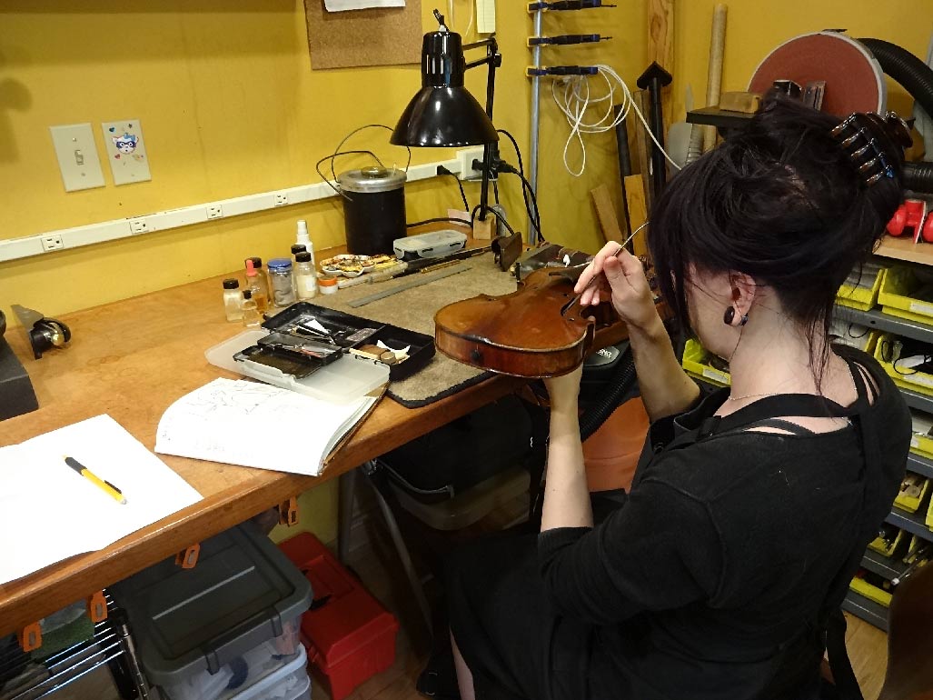 Gallery Austin's Violin ShopAustin's Violin Shop